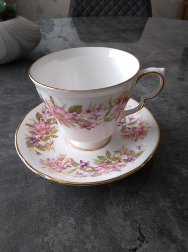 Colclough bone china wayside - china,