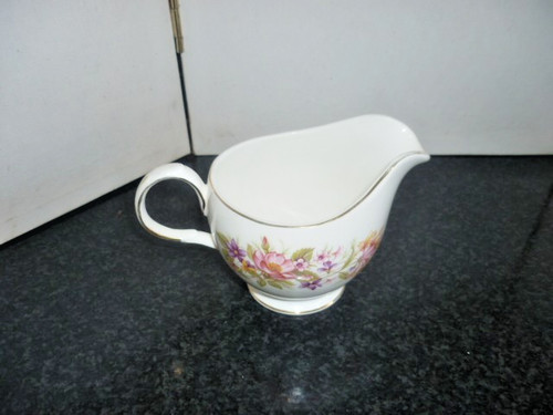 Colclough wayside creamer - "wayside",